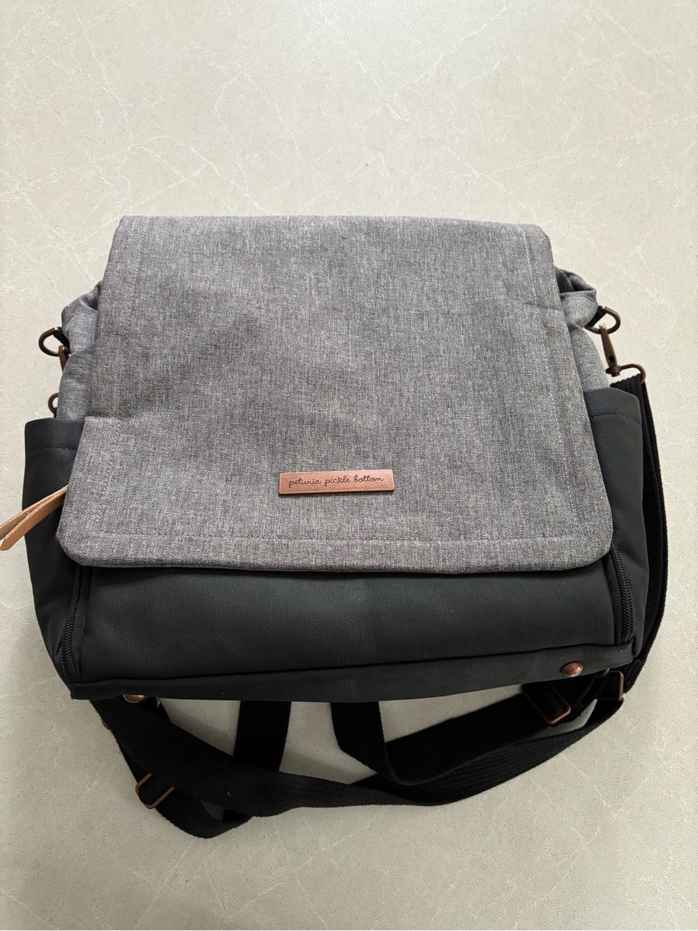 Petunia Pickle Bottom Boxy Backpack Diaper Bag Gray / Black